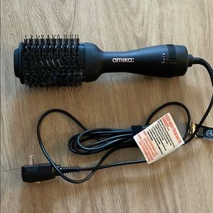 Amika Blow Dry Brush!